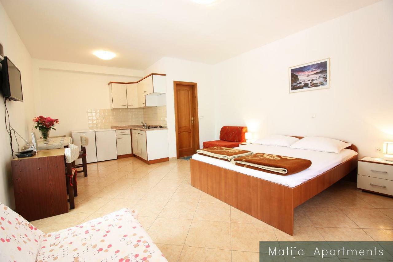 Apartmani Matija Metajna Exteriér fotografie
