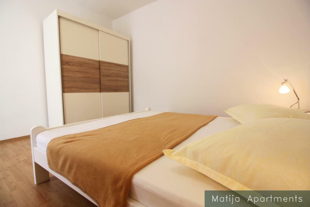 Apartmani Matija Metajna Exteriér fotografie