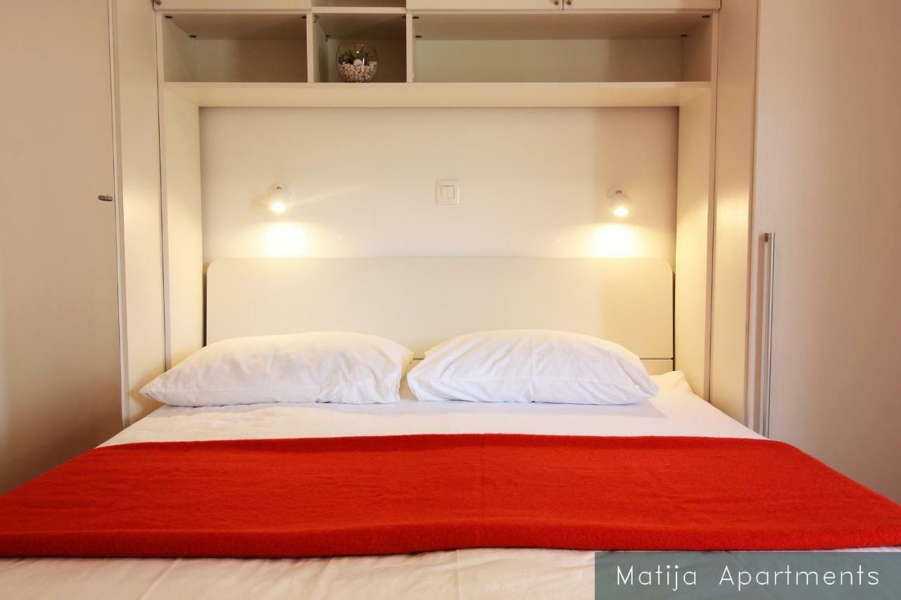 Apartmani Matija Metajna Exteriér fotografie