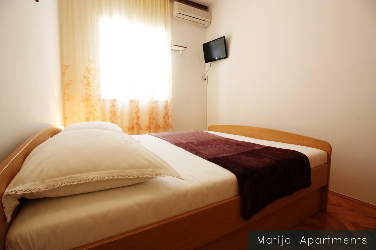 Apartmani Matija Metajna Exteriér fotografie