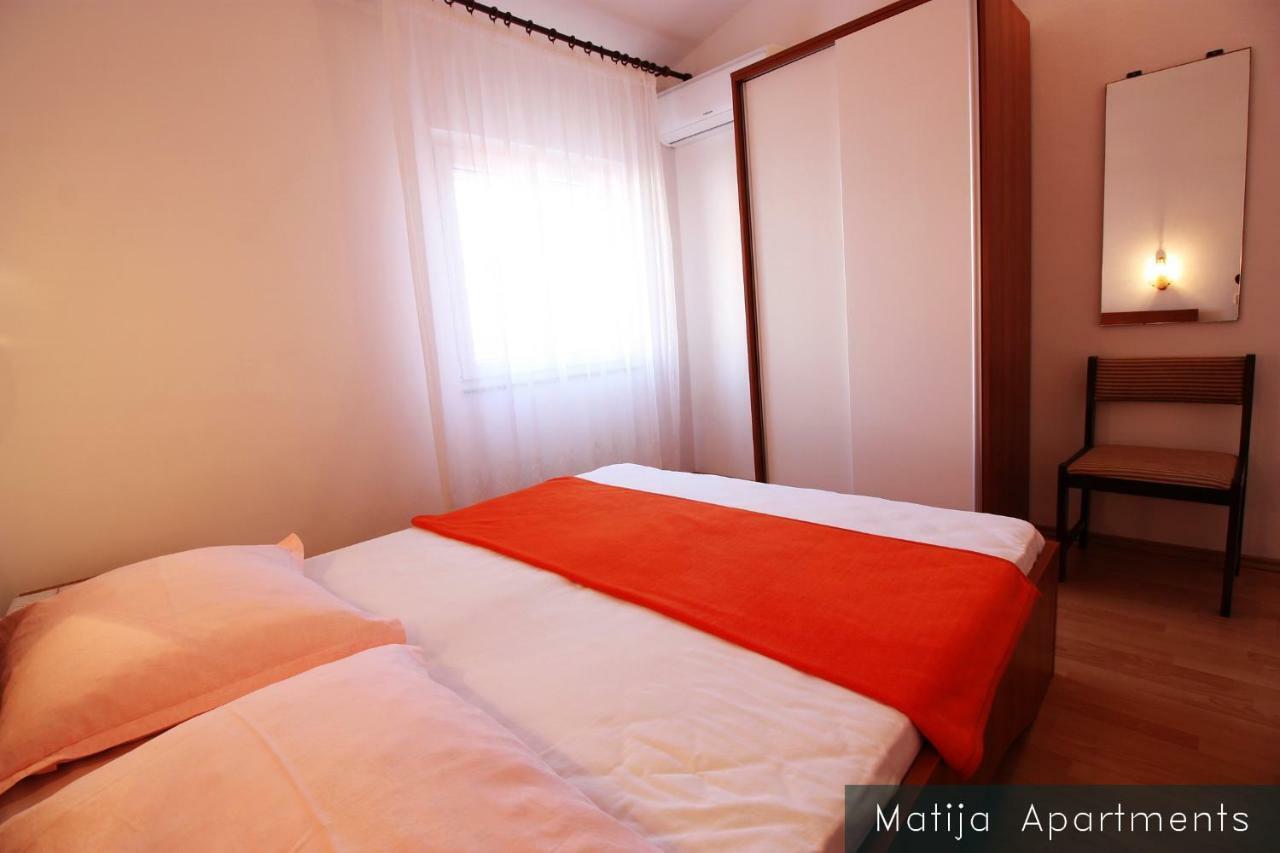 Apartmani Matija Metajna Exteriér fotografie