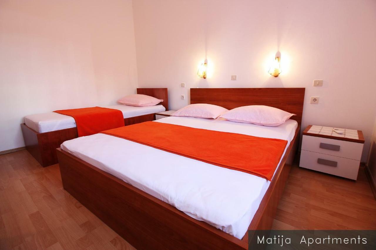 Apartmani Matija Metajna Exteriér fotografie